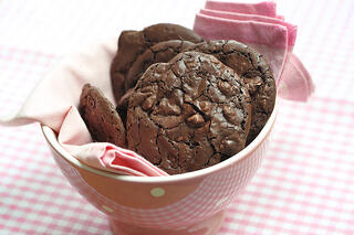 הביס המושלם: 10 מתכונים לעוגות ועוגיות עם שוקולד