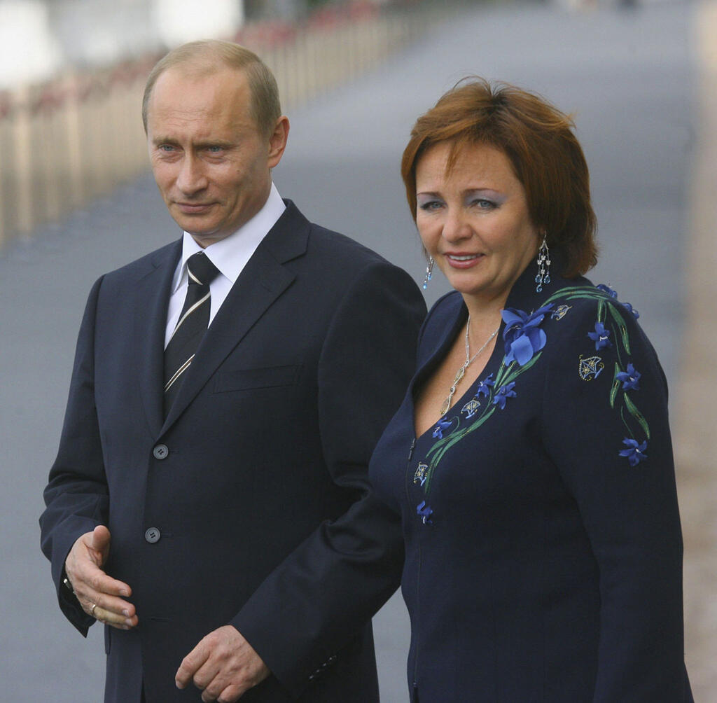 Putin and Lyudmila Putina 