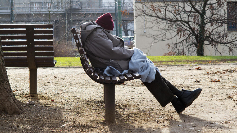 "Помочь этим людям просто некому"