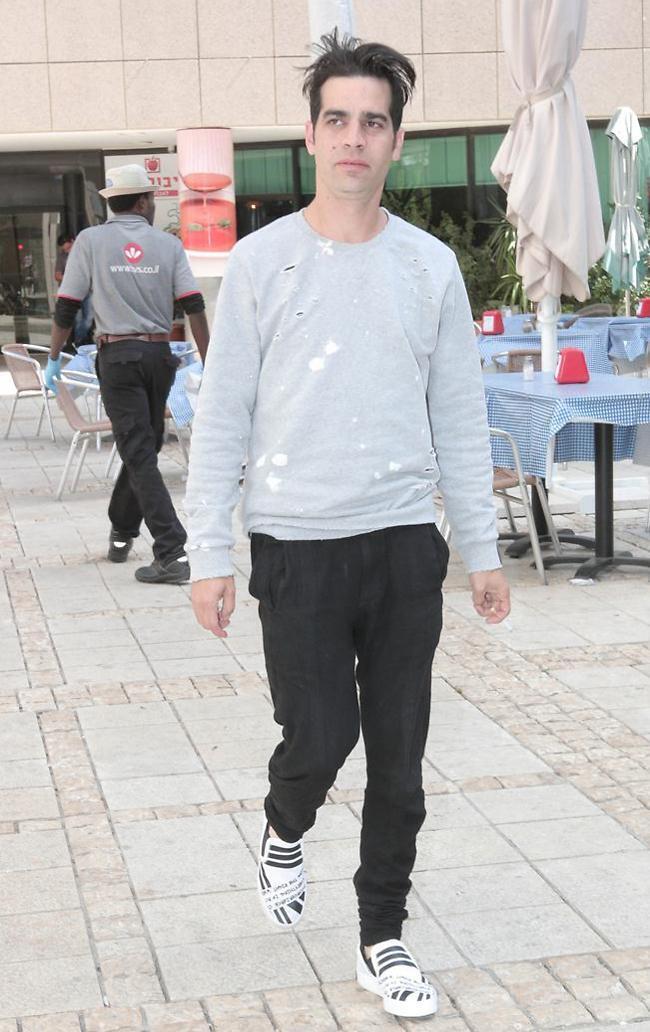 "איך הביאו לי את מוש בן-ארי, איך?"