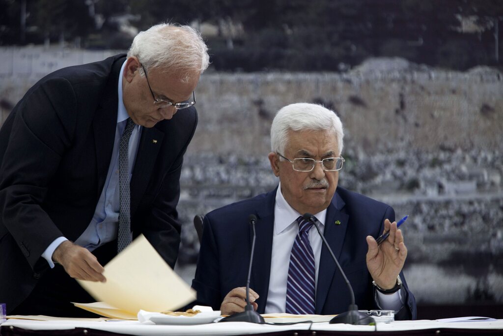 Saeb Erekat and Palestinian President Mahmoud Abbas 