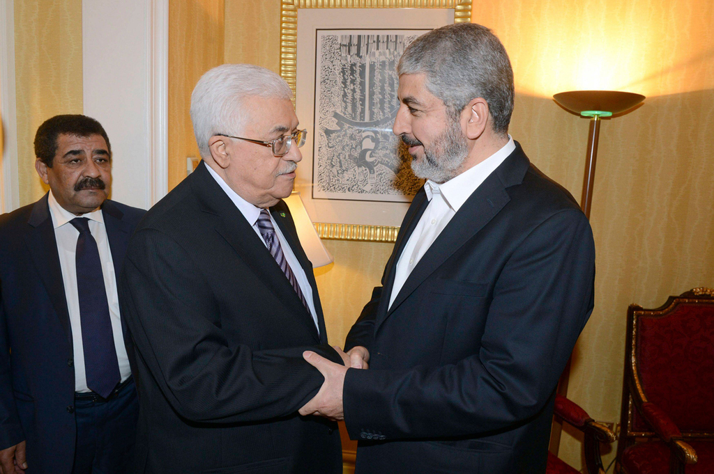 Palestinian President Mahmoud Abbas and Hamas leader Khaled Mashaal 