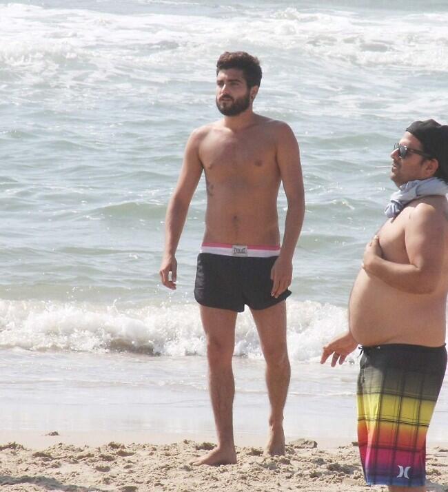 אתה מכניס את הבטן? 