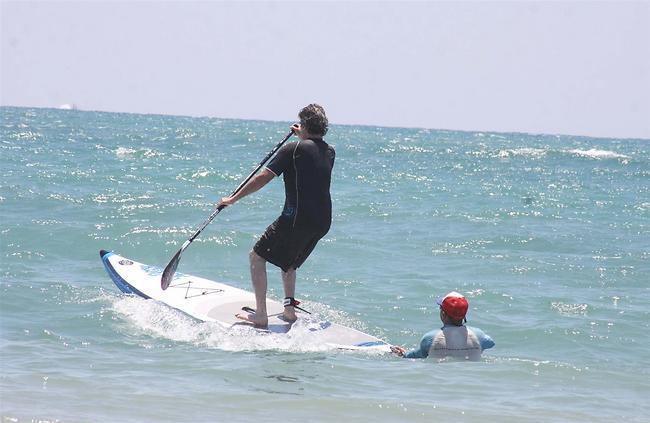 הנה התרוממתי, רגע, שניה