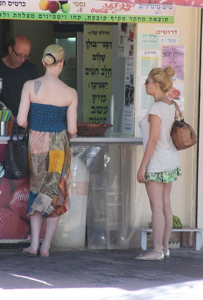 יש מיץ מיוחד לבלונדיניות?