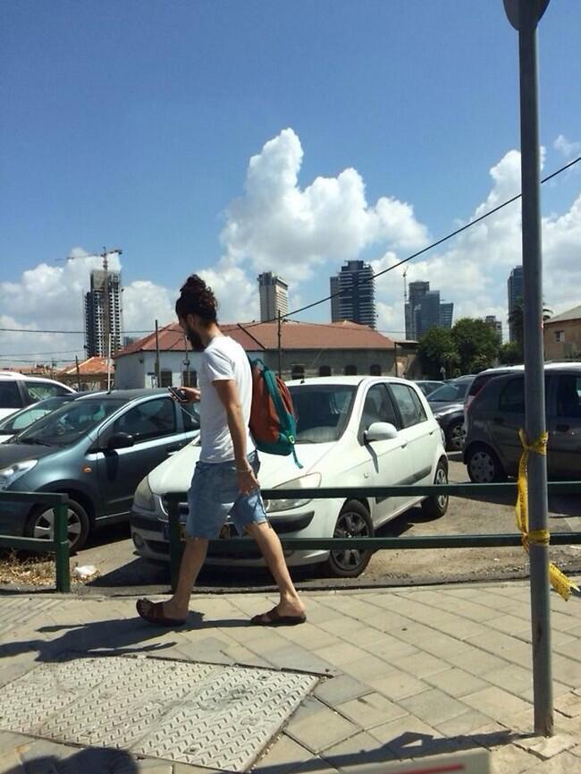 אסמס לאישתי לוודא שהיא נחתה בשלום