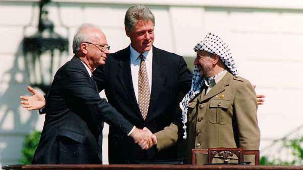 The signing of the Oslo Accords in Washington 1993 