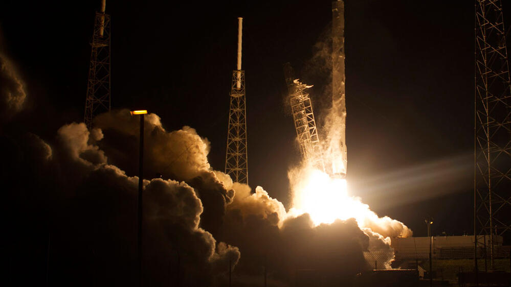 Space rocket launched to space 
