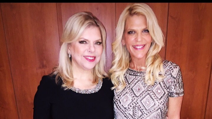 Cара Нетаниягу и Сандра Ринглер Cара Нетаниягу и Сандра Ринглер