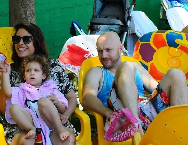 פחות בעניין של חשיפה לשמש. אבי נוסבאום משפחתי