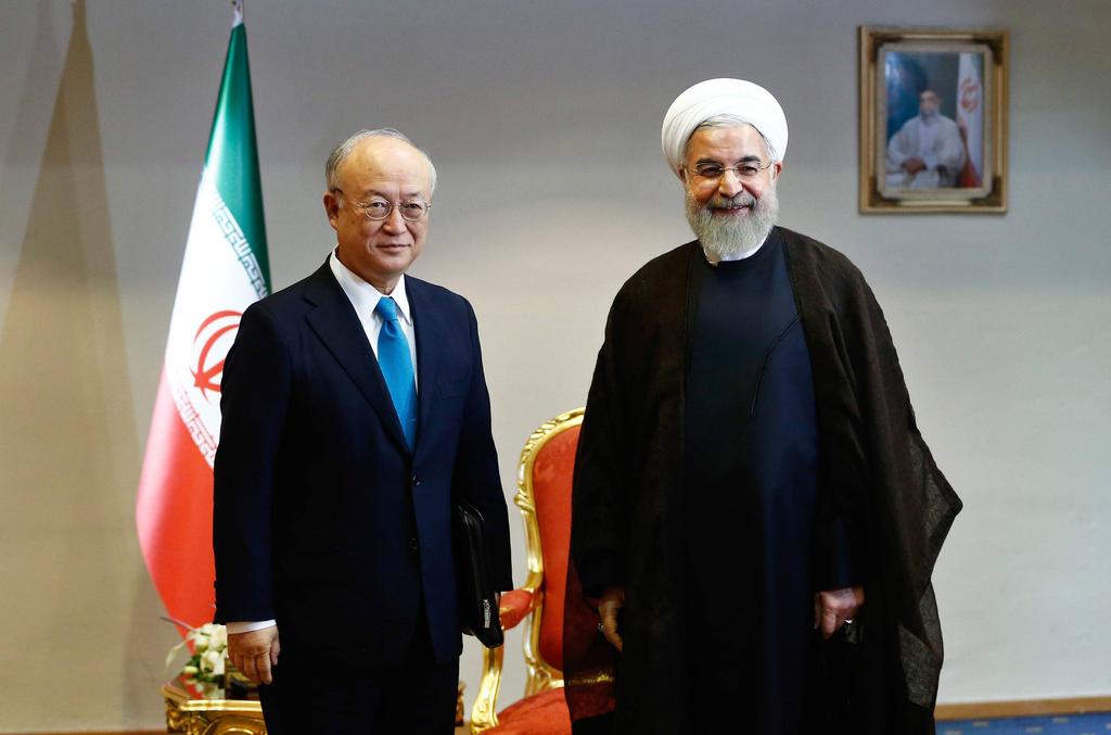 IAEA chief Yukiya Amano with Iranian President Hassan Rouhani 