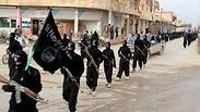 מחבלי דאעש בא-רקה שבסוריה. ארכיון 