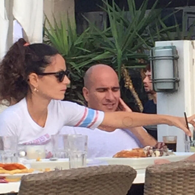 זה קעקוע של עיגול? ליאן פלדמן ואסי כהן