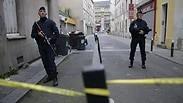 שוטרים בפיגוע בצרפת. ארכיון     