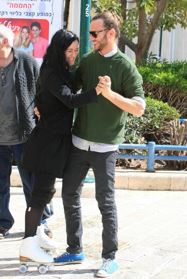 טנגו לשניים. זהבי וכוכבת הילדים מיקי