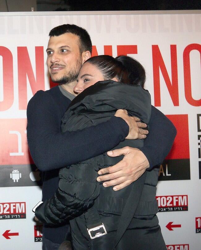 קלוט מי נכנס בדיוק. אסייג ועזר