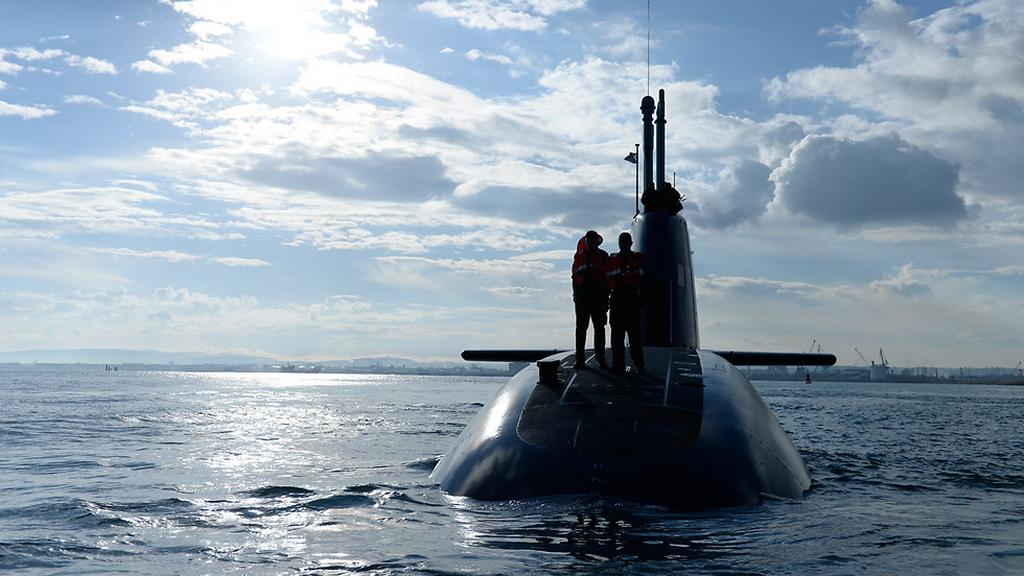 Israel Navy submarine 
