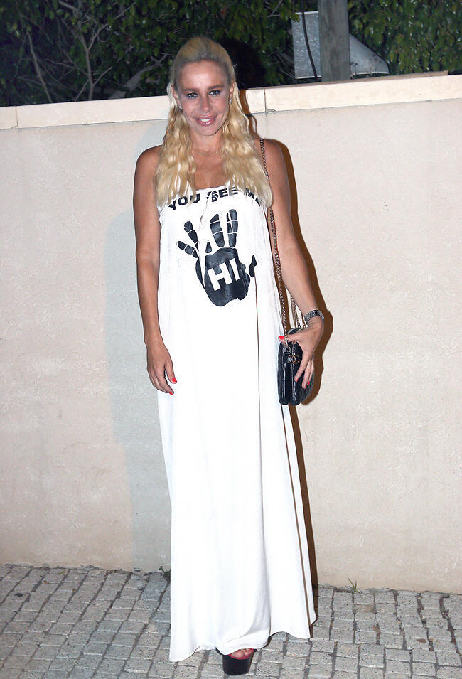 לא הבנו את השמלה. מורן אייזנשטיין