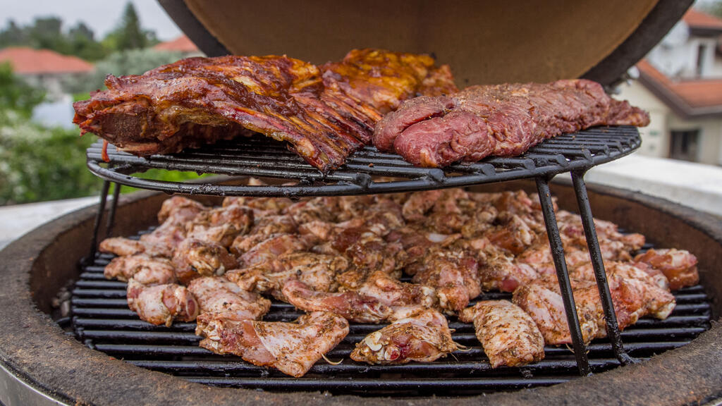 Израильтянин удивил Техас копченым мясом. А теперь - и в Израиле