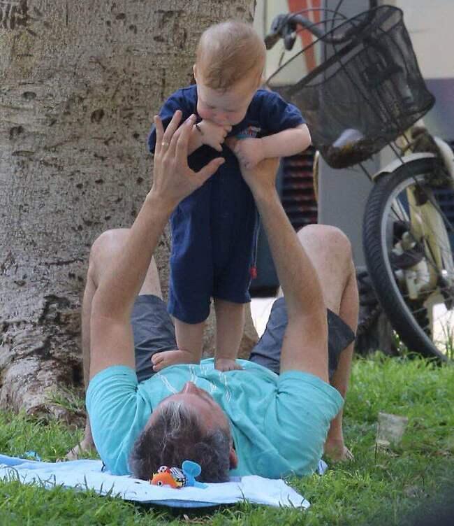 בא לך צהריים בקנטינה?