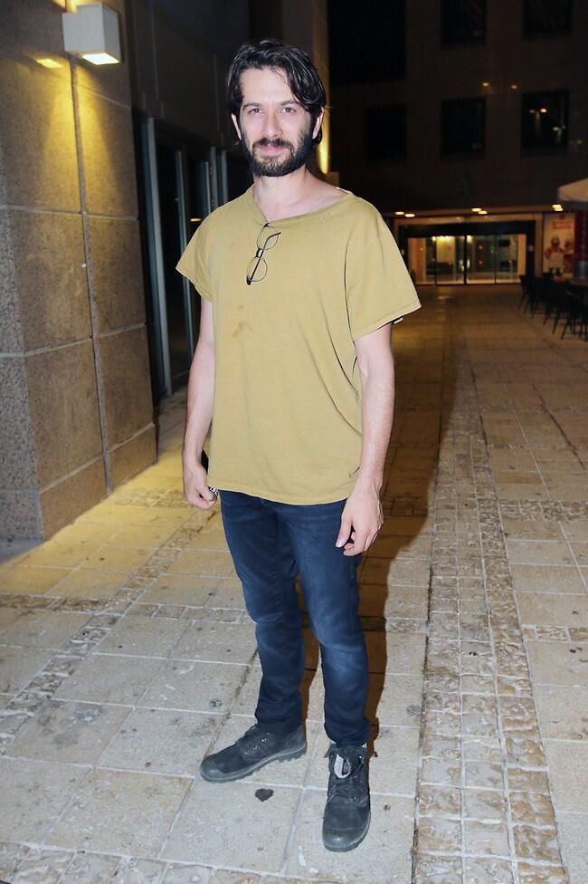 חלום שלנו לעשות לך מייקאובר כבר. רן דנקר