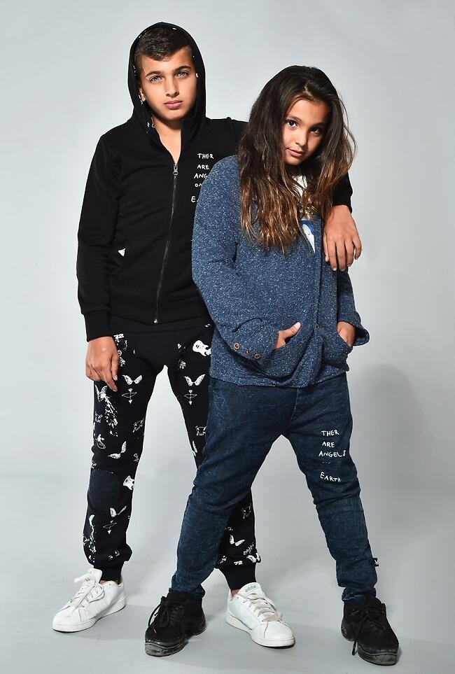 מככבת לצד אחיה בקמפיין אופנה ב-2016