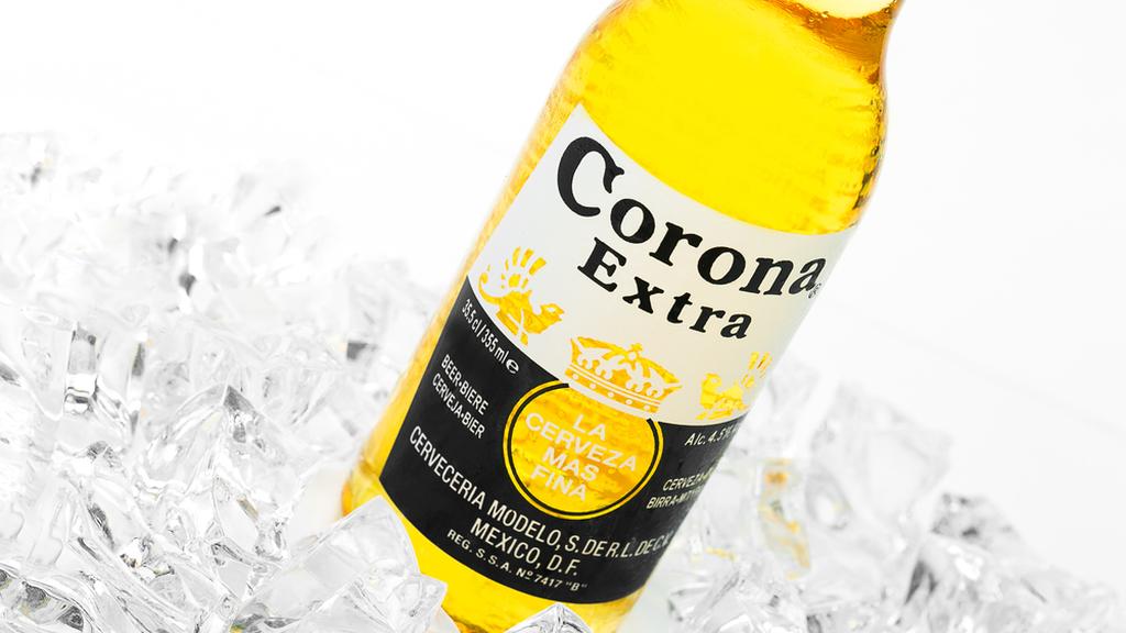 Пиво Corona Extra. Фото: shutterstock