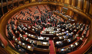 הפרלמנט באיטליה. שליש הולך הביתה