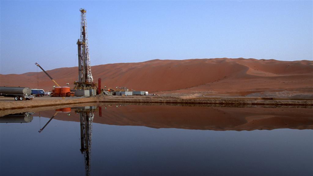 Oil pump in Saudi Arabia 