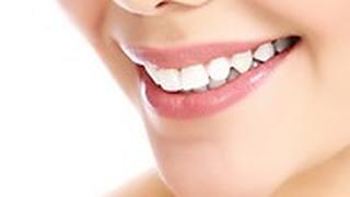 הדרך לשמור על שיניים בריאות