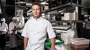 שף יובל בן נריה. משלב בין אוכל יפני לביסטרו צרפתי