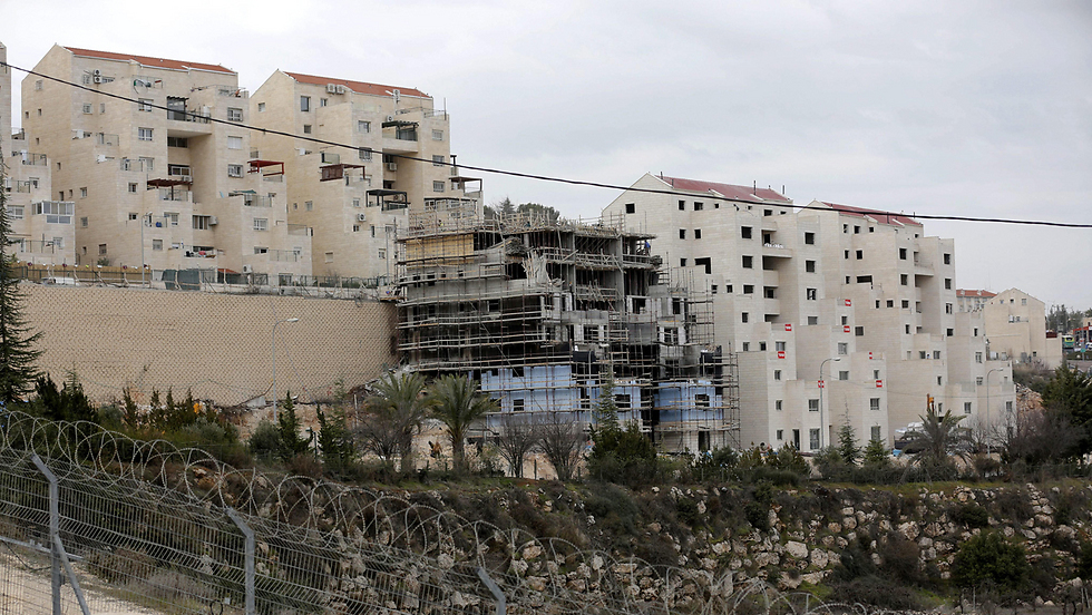Construction in the West Bank settlement of Kiryat Arba  