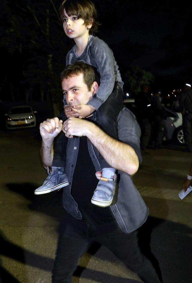 אבא מספר אחת. אודי כגן ובנו