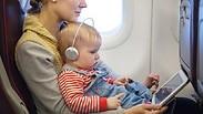 מגמה חדשה: לשלם על תינוק ללא מושב במטוס