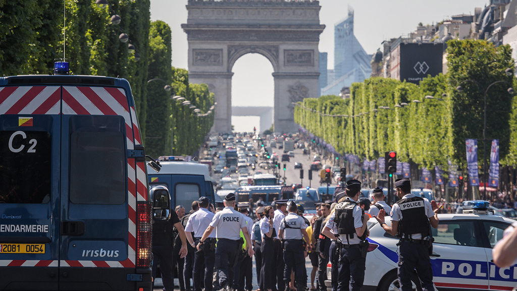 Police gather in central Paris after the attempted attack of several police officers in Champs-Elysees by an Islamist extremist, June 2017 