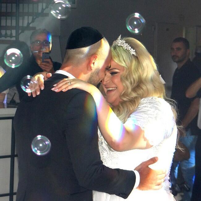 גם אנחנו רוצים לרקוד סלואו עם בועות סבון