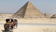 הפירמידות במצרים, ארכיון