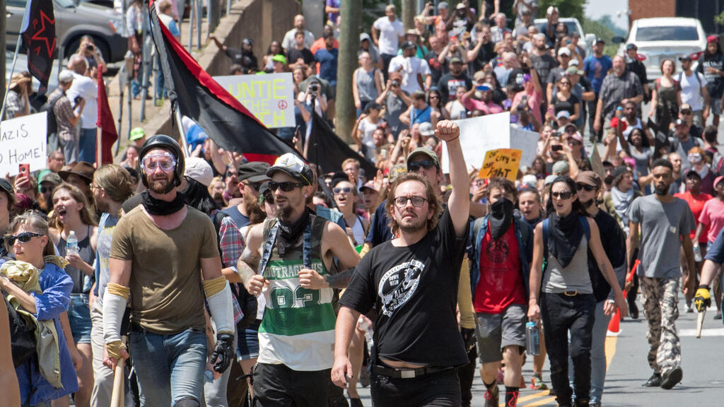 White supremacists rally in 2017 