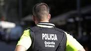 שוטר בזירת הפיגוע בברצלונה