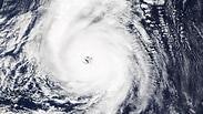 הוריקן "אופליה" במבט מהלוויין       