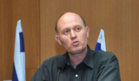 Проф. Кими Каплан: "До двадцати лет ничто не указывало на то, что Рут интересовалась религией, хотя она и говорила об этом" (Фото: университет Бар-Илан) Проф. Кими Каплан: "До двадцати лет ничто не указывало на то, что Рут интересовалась религией, хотя она и говорила об этом"