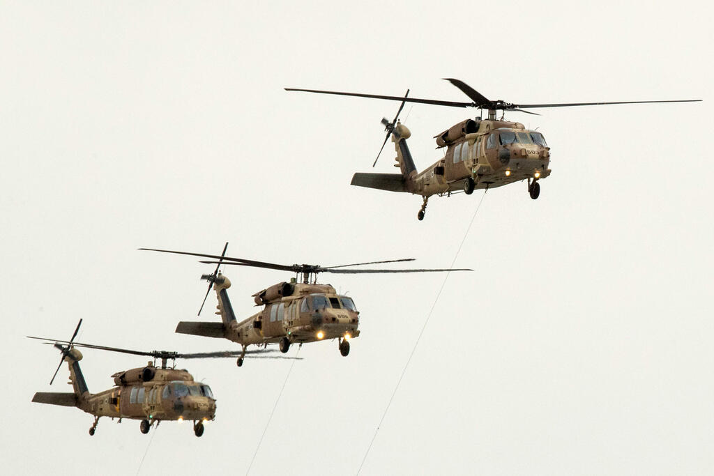 A squadron of Sikorsky SH-60 Seahawks 
