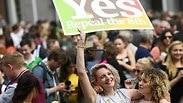 אירלנד משאל עם ביטול הגבלות הפלות חגיגה ניצחון ל"כן"