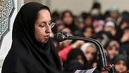 איראן סטודנטית סהר מהרבי נאום חריף מול המנהיג העליון עלי חמינאי