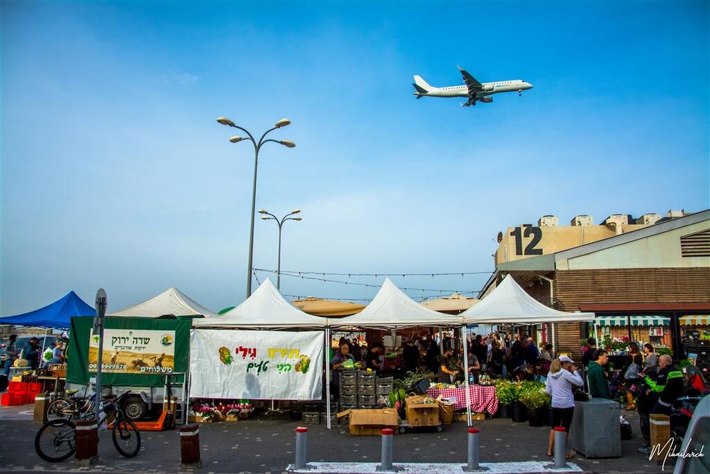 Farmers market in Tel Aviv  