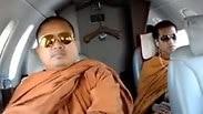 114 שנות מאסר ל נזיר בודהיסטי בנגקוק תאילנד 