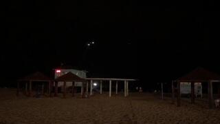 כוחות משטרת ישראל מחפשים אחר נעדר בן 21 שנכנס לים סמוך לחוף דלילה באשקלון
