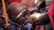 טקס חניכה התבגרות ילדים ב שבט המסאי קניה 