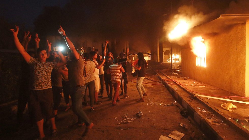 שריפה של הקונסוליה האיראנית בבצרה, עיראק