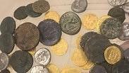 חלק מהמטבעות שהפלסטיני ניסה להבריח